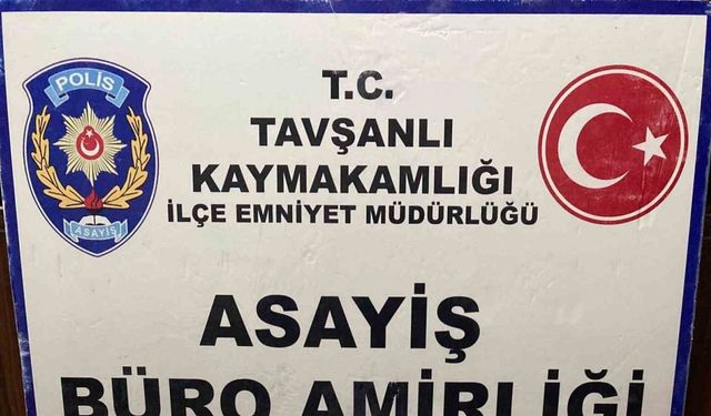Kütahya’da uyuşturucu operasyonu: 3 gözaltı