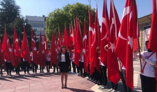 Vilayet Meydanı’nda Atatürk’ü anma töreni gerçekleştirildi