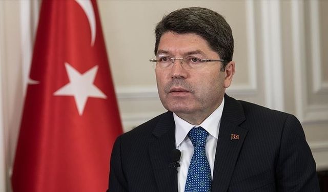 Bakan Tunç'tan,  Önder için başsağlığı mesajı