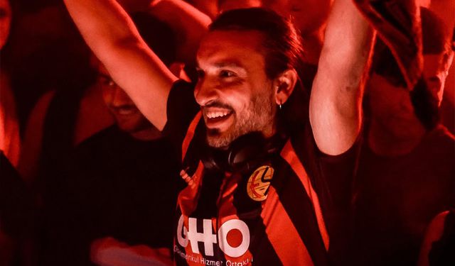 Eskişehirspor'un şampiyonluk kutlamalarında taraftarı o coşturacak