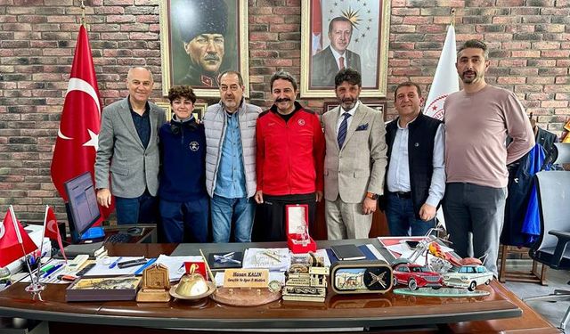 Şampiyona öncesi fikir alışverişi