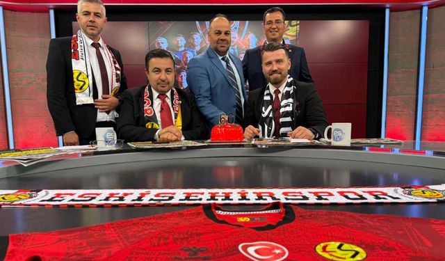 ESTV’de şampiyonluk pastası kesildi