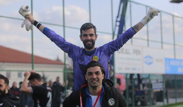 10 maçta kaleyi gole kapattı