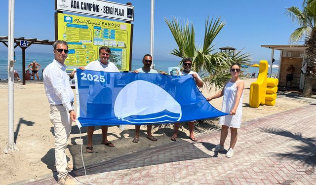 Mavi Bayrak Kuşadası’nın 2025 turizm başarısını taçlandırdı