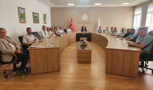 Kütahya’da Lise Müdürleri sene sonu değerlendirme toplantısında bir araya geldi