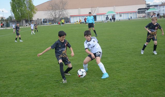 Eskişehir U11 Ligi’nde 16 takım ter döktü