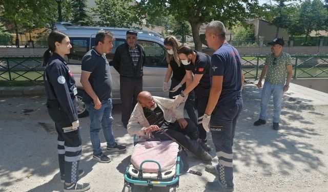 Eskişehir'de ekipler harekete geçti: Bir anda yere yığıldı