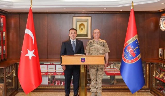 Vali Sözer’den Jandarma Eğitim Komutanı Tuğgeneral Aslan’a İade-i ziyaret