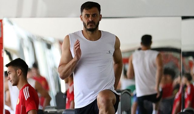 Eskişehirspor'da hazırlıklar hem salonda hem sahada sürüyor