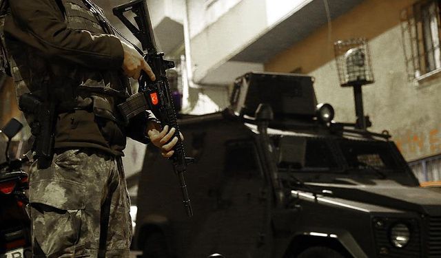 Afyonkarahisar'da nefes kesen operasyon kamerada