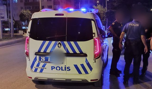 Eskişehir'de dolandırıcılıktan aranıyordu: Yakalandı