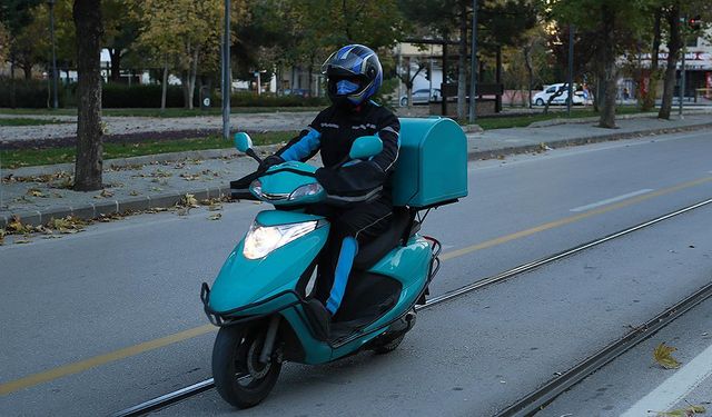 Türkiye'de kayıtlı kurye sayısı 72 bini geçti!
