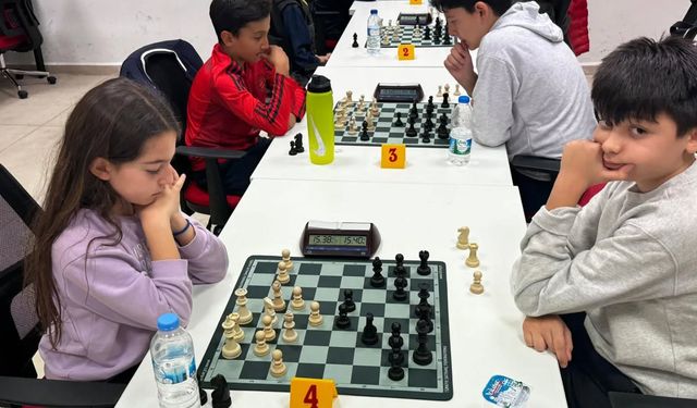Eskişehir’de satranç heyecanı vardı