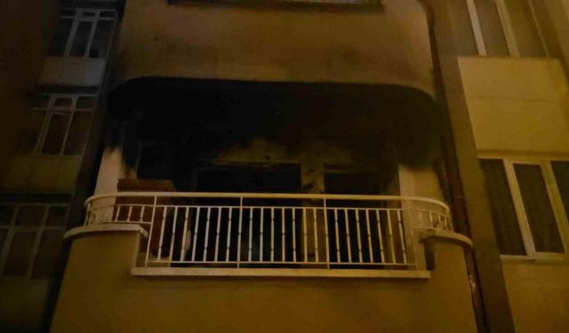 Kütahya’da apartman yangını: 1 kişi hayatını kaybetti, 2 kişi yaralandı