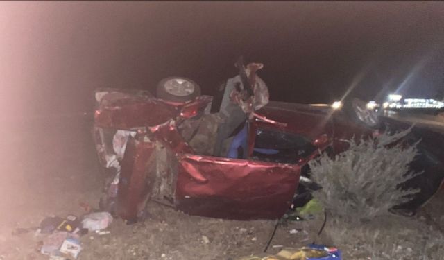 Afyonkarahisar’da feci kaza: Genç sürücü hayatını kaybetti