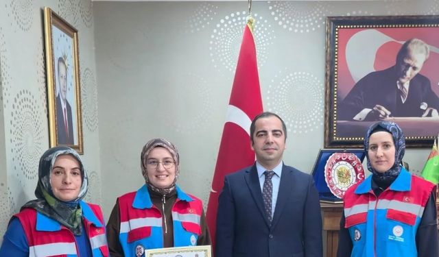 "Vefa Projesi" ekipleri ödüllendirdi