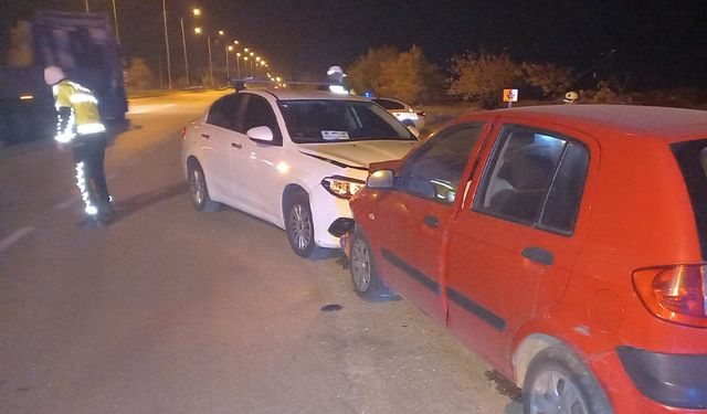 Bahtsız sürücünün çarptığı araç bakın kimin çıktı