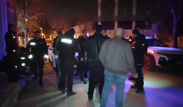 Eskişehir'de denetimde gergin anlar: Bekçilere saldırdı