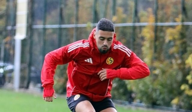 Es Es’te tempo giderek artıyor