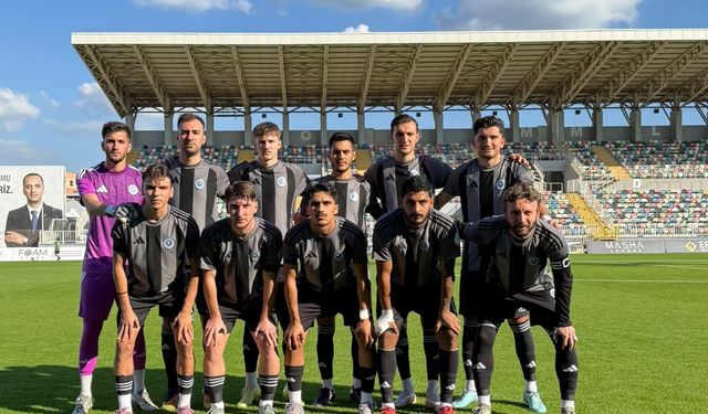 Eskişehir Anadolu İzmir’den üzgün döndü