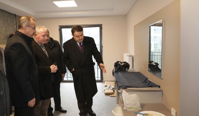 Kütahya’da yapımı devam eden öğretmenevine inceleme