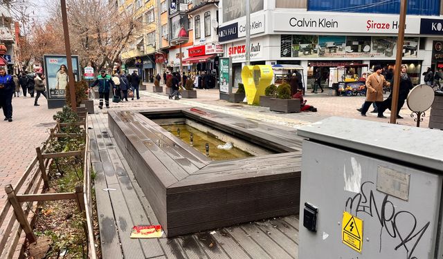 Eskişehir’de yağmur ve soğuk hava Hamamyolu’nu sessizleştirdi!