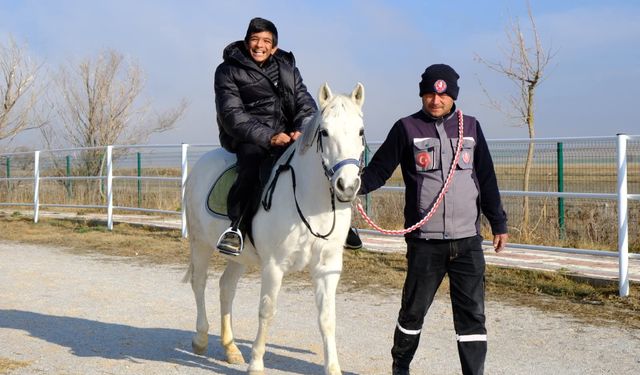 Eskişehir'de engelli öğrenciler unutulmadı