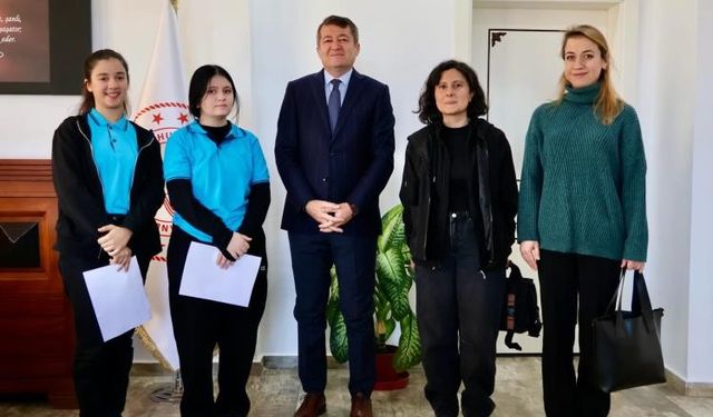 Bilecik'te okul dergisi söyleşisi