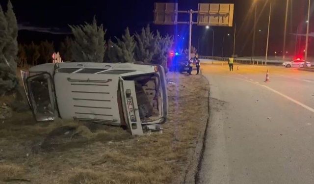 Tırla çarpışan otomobil sürücüsü ağır yaralandı