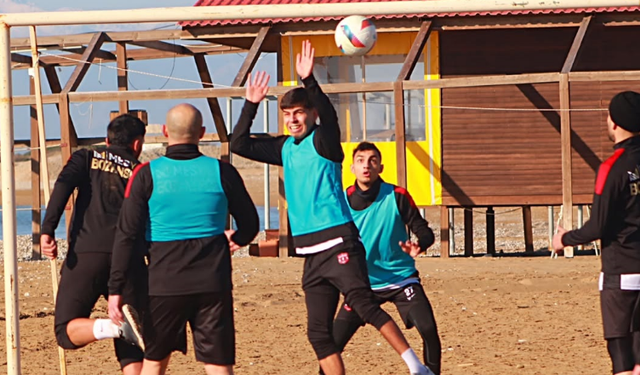 Bozanspor’da Antalya kampı sürüyor