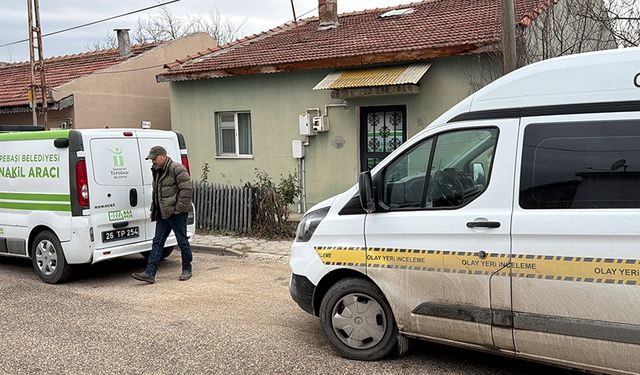 Eskişehir'de şüpheli ölüm: Baba sabah odasına girdiğinde...