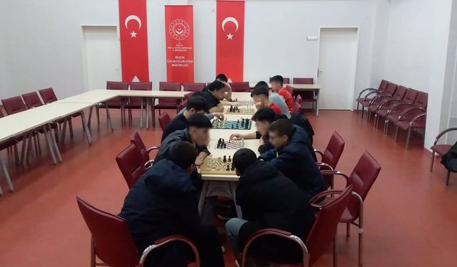 Bilecik'te koruma altındaki çocuklar arasında satranç turnuvası