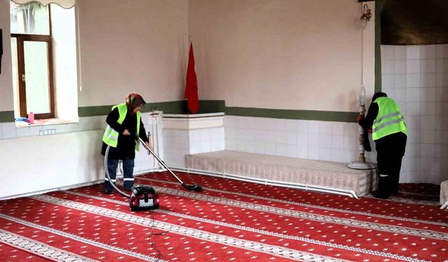 Bilecik'te Ramazan Ayı öncesi camilerde temizlik çalışması