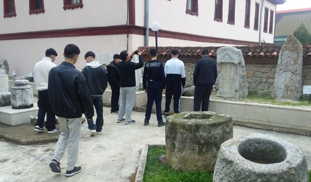 Devlet korumasındaki çocuklara tarih ve kültür buluşması