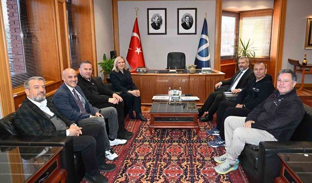 TTF Başkanı Müderrisgil, Rektör Adıgüzel'i ziyaret etti