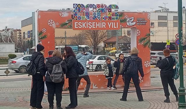 Eskişehir'de vatandaşlar hatıra fotoğrafı için sıraya girdi