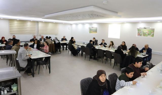 Eskişehir'in ilçesinde şehit aileleri ve gaziler onuruna iftar