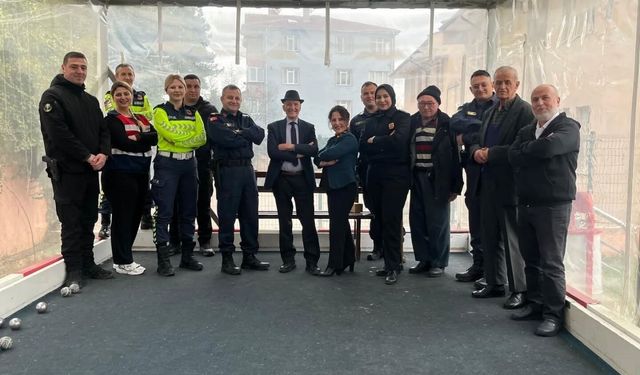 Bilecik'te jandarma huzurevi sakinleriyle buluştu