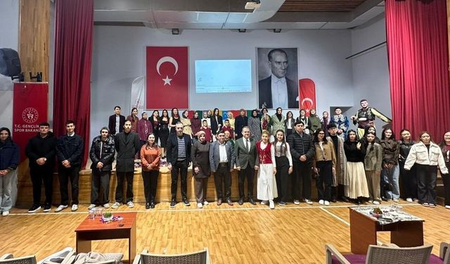 Kütahya'da 'Türk Dünyasının Ortak Değerleri' sahnelendi