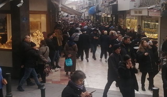 Eskişehir'de altın krizi: İzdiham oluştu