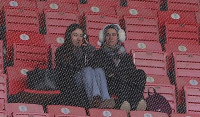 Eskişehirspor maçındaki 2 taraftar gündem oldu