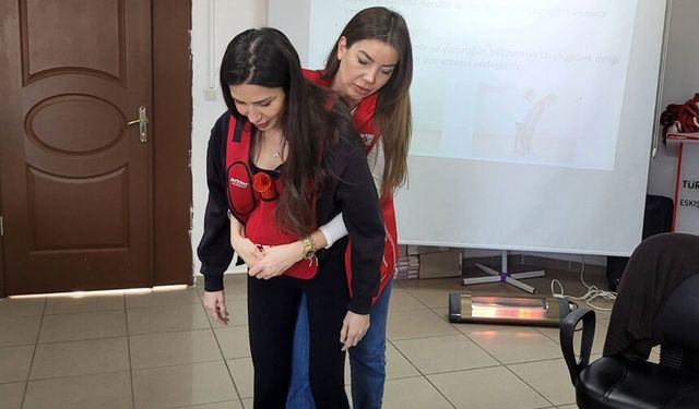 Kızılay Eskişehir'den uygulamalı eğitim