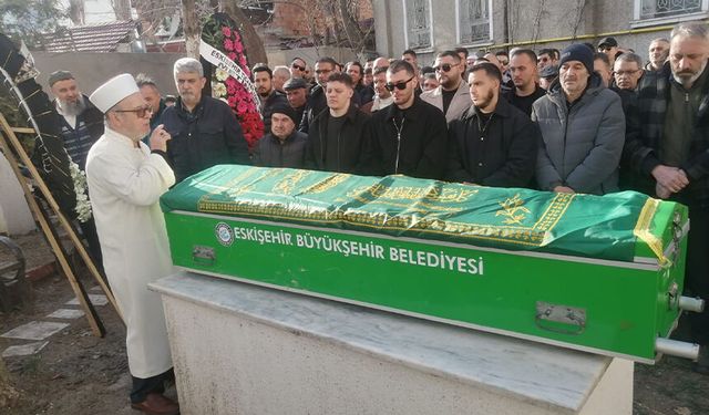 Mete Gürsengil son yolculuğuna uğurlandı