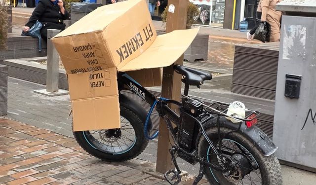 Eskişehir'de yağmura kartonlu önlem