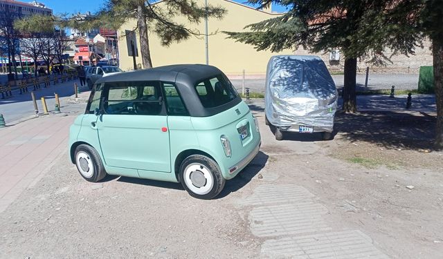 Taşbaşı karşısında izinsiz park