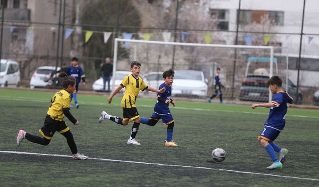 Yetenekli ayaklar sahneye çıktı