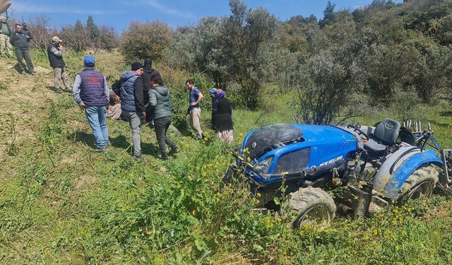 Traktör kazasında ağır yaralanan sürücü hayatını kaybetti