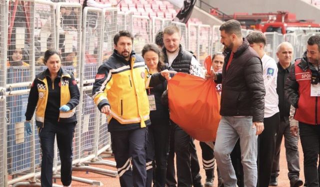 Eskişehirspor maçında korkutan anlar: Taraftara anında müdahale