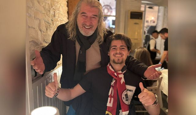 İspanya'dan Eskişehirspor maçını izlemeye geldi, 1965 ruhunu heyecanla dinledi