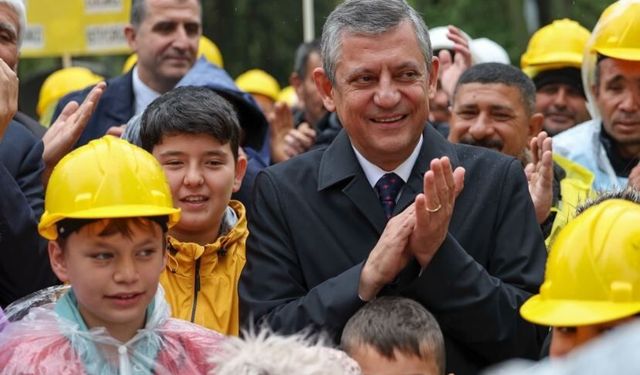 Özgür Özel’den açlık grevindeki madencilere destek!